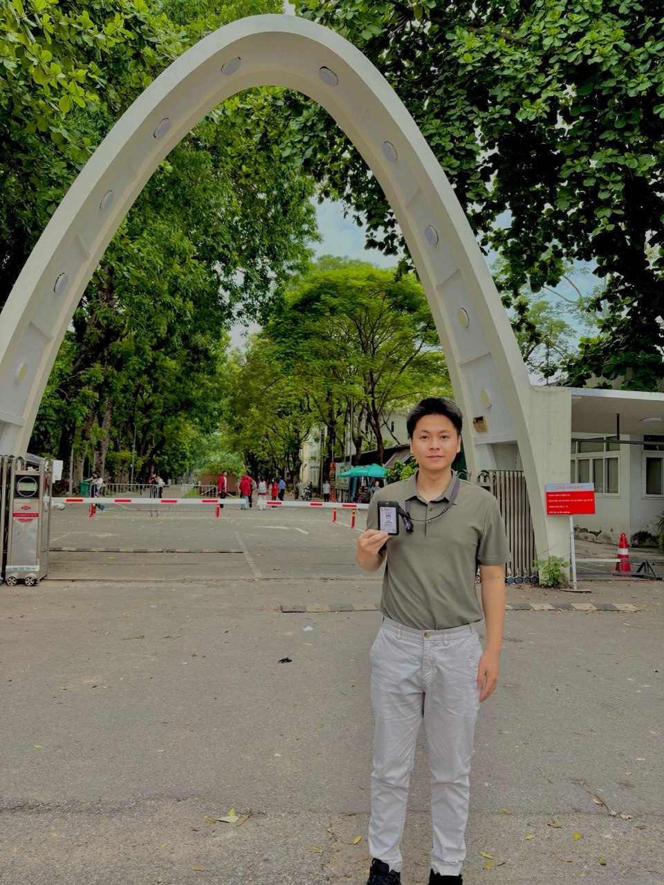 Pursuing a Master's at HUST